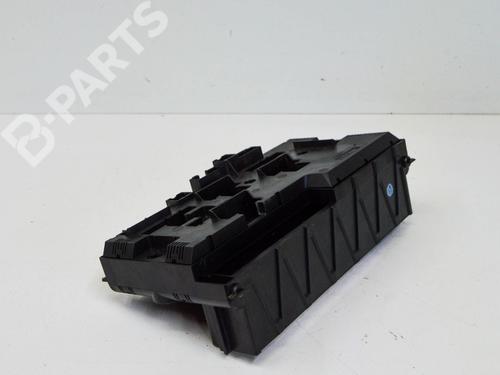 Fuse box BMW 5 (F10) 530 i | BP12177124E1 