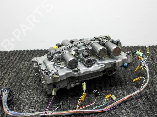 Used Gearbox control unit VOLVO V60 II Cross Country (227) T5 AWD (250 hp) 28822718