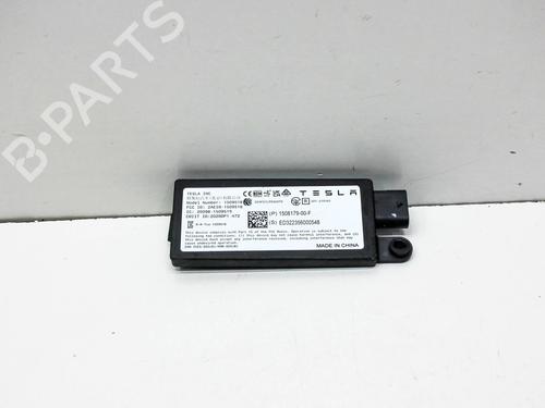 Elektronische module TESLA MODEL Y (5YJY) EV Performance All-wheel Drive | BP28822990M83 
