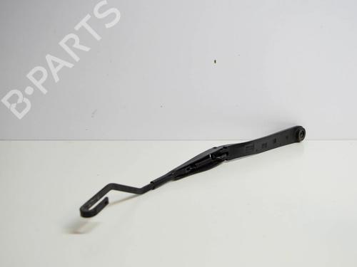 Used Front windshield wiper arm Front windshield wiper arm NISSAN JUKE (F15) 1.5 dCi (110 hp) 14670331 14670331