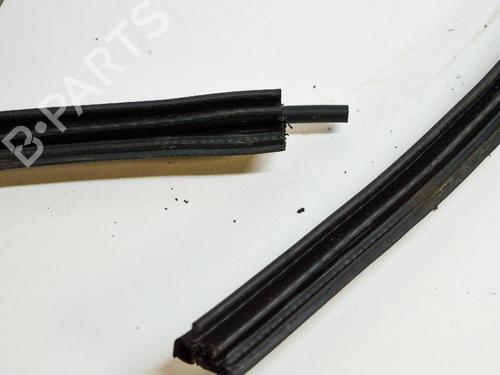 Rubber door seal NISSAN JUKE (F15) 1.5 dCi | BP14670324C142 