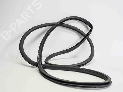 Gummiliste SEAT EXEO (3R2) 2.0 TDI (143 hp) 14687309