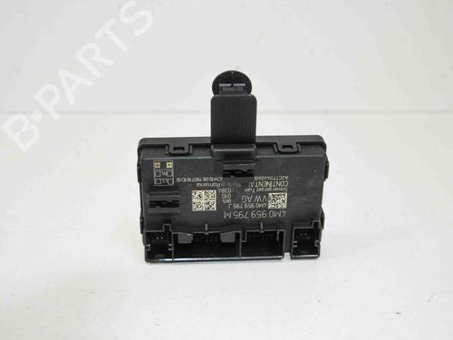 Module électronique AUDI A4 B9 (8W2, 8WC) 2.0 TFSI (190 hp) 15681354