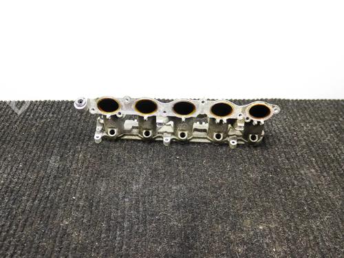 Colector de admisión VOLVO S60 II (134) T5 (253 hp) 32201273