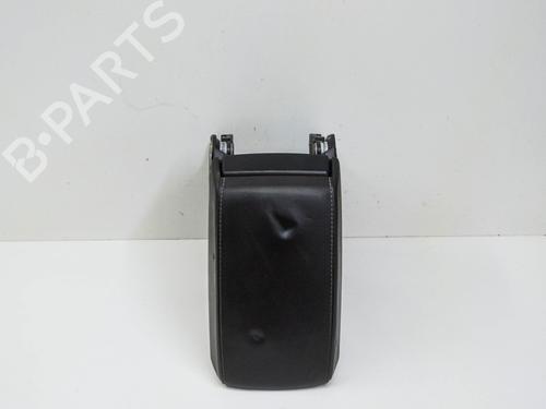 Used Armrest / Center console SKODA OCTAVIA II Combi (1Z5) 2.0 TFSI (200 hp) 16143894