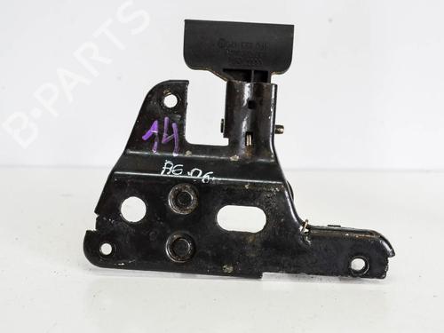 Used Hood lock AUDI A6 C6 Avant (4F5) 2.0 TDI (170 hp) 14690932