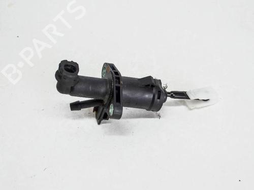 Used Clutch slave cylinder VW POLO (9N_, 9A_) 1.4 TDI (80 hp) 14685064