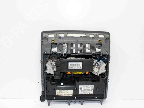 Interior roof light VW PHAETON (3D1, 3D2, 3D3, 3D4, 3D6, 3D7, 3D8, 3D9) 3.2 V6 | BP21087703I8