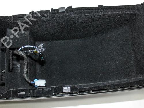 Console centrale TESLA MODEL Y (5YJY) EV Performance All-wheel Drive | BP28823005I22  - Image 12