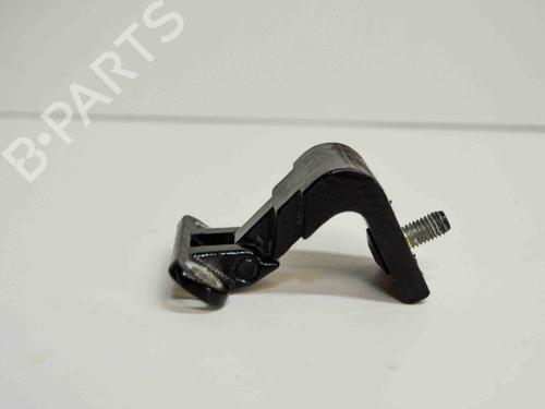 Used Hinge/Door check strap VW GOLF PLUS V (5M1, 521) 1.6 TDI (105 hp) 8339750