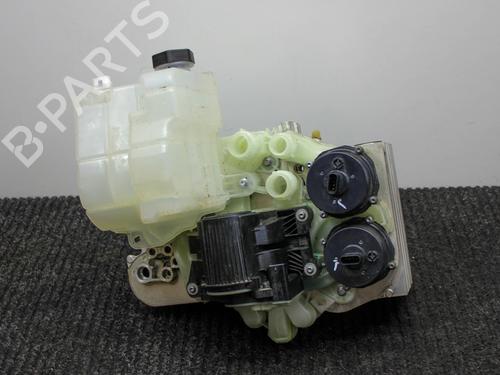 Elektronische module TESLA MODEL Y (5YJY) EV Performance All-wheel Drive | BP28823141M83 