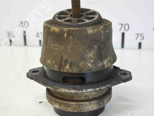 Motorophæng VW TOUAREG (7LA, 7L6, 7L7) 2.5 R5 TDI (174 hp) 6531814