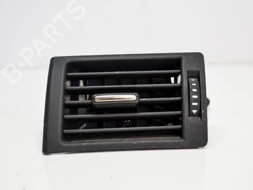 Grille d'aération AUDI A4 B6 Avant (8E5) 2.5 TDI (155 hp) 14686691