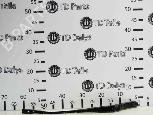 Used Front windshield wiper arm AUDI Q5 (FYB, FYG) 2.0 TDI quattro (190 hp) 14671930