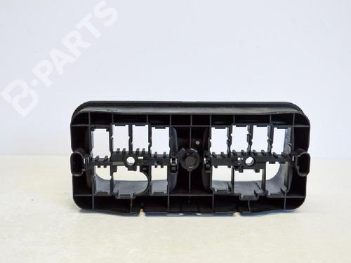 Fuse box VW POLO (9N_, 9A_) 1.4 TDI | BP6490128E1 