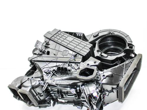 radiador-de-calefaccion-tesla-model-y-5yjy-2019-28823011 main image