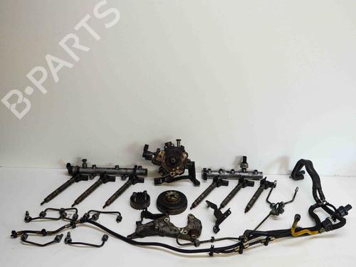Pompe à injection AUDI A6 C6 Avant (4F5) 2.7 TDI (180 hp) 10674588