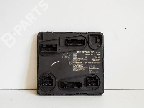 Used Control unit Control unit AUDI Q5 (FYB, FYG) 2.0 TFSI quattro (252 hp) 10529638 10529638