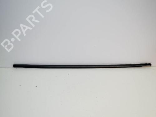 Used Door moulding trim VW PASSAT B7 Variant (365) 1.6 TDI (105 hp) 14688993