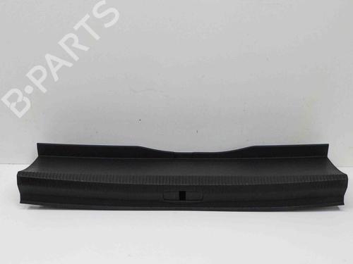 Tailgate trim VW PASSAT B7 (362) 2.0 TDI | BP14681594C151