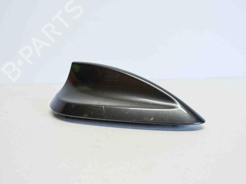 Used Antenna/Base BMW 1 (F20) 118 d (150 hp) 8852806