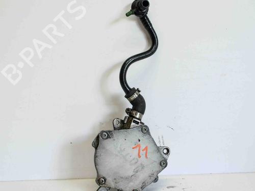 Used Vacuum pump AUDI A4 B8 Avant (8K5) 2.0 TFSI (180 hp) 6502974
