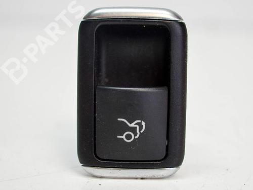 Used Switch MERCEDES-BENZ CLA Coupe (C117) CLA 220 CDI / d (117.303) (170 hp) 6499582
