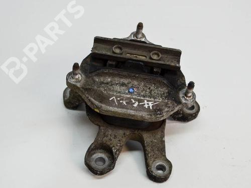 Gearbox mount AUDI A4 B8 (8K2) 2.0 TDI (143 hp) 6496977