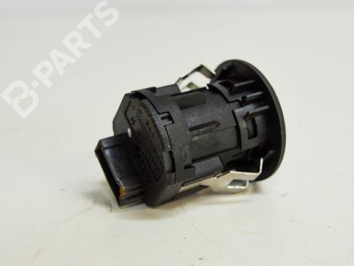 Switch BMW X5 (F15, F85) sDrive 25 d | BP8347578I30 