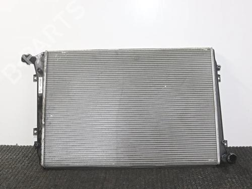 Used Water radiator Water radiator SKODA SUPERB II (3T4) 2.0 TDI (140 hp) 34248410 34248410