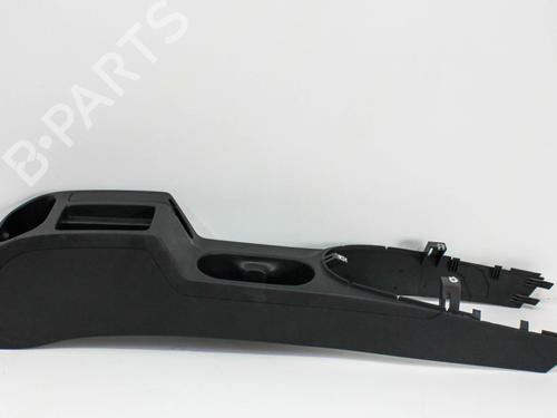 Used Middle console VW CADDY III Box Body/MPV (2KA, 2KH, 2CA, 2CH) 2.0 TDI 16V 4motion (140 hp) 17376418