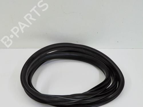 Used Rubber door seal BMW X3 (F25) sDrive 20 i (184 hp) 14681239