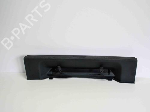 Used Tailgate trim SKODA YETI (5L) 1.2 TSI (105 hp) 14687229