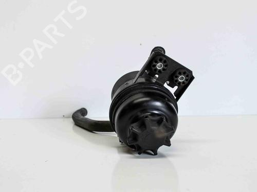 Used Power steering reservoir BMW 1 (E87) 120 d (163 hp) 14686805