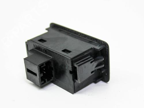 Switch AUDI Q5 (8RB) 3.0 TFSI quattro | BP18430347I30 