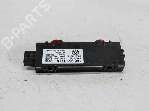 Used Electronic module SEAT IBIZA IV (6J5, 6P1) 1.2 TSI (86 hp) 6503116