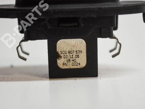 Used Control unit VW PASSAT B6 Variant (3C5) 2.0 TDI (140 hp) 6503614