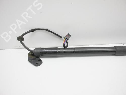 Tailgate lift support PORSCHE CAYENNE (92A) 4.8 S | BP32061878C138 - Image 3