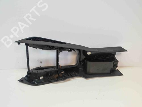 Middle console VW GOLF V Variant (1K5) 1.9 TDI | BP14670457I22
