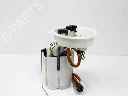 Used Fuel pump BMW X2 (F39) sDrive 20 i (192 hp) 28820841