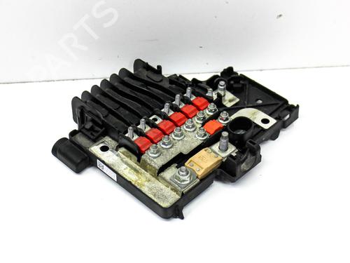 Fuse box TESLA MODEL S (5YJS) 70D AWD | BP26512891E1 