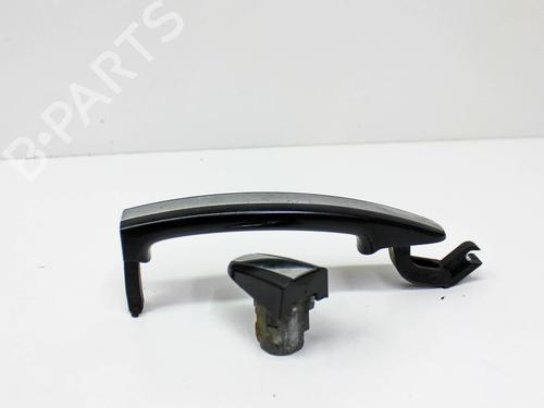 Rear left exterior door handle VW PHAETON (3D1, 3D2, 3D3, 3D4, 3D6, 3D7, 3D8, 3D9) 3.2 V6 | BP21087677C130 