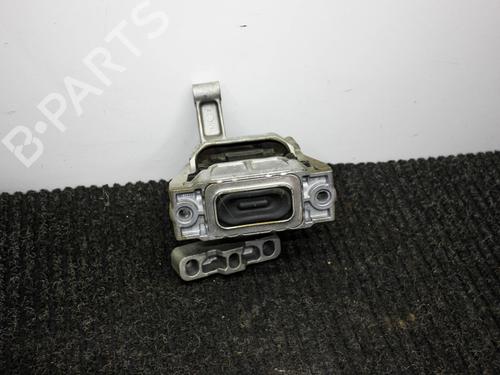 Used Engine mount AUDI Q3 (8UB, 8UG) 2.0 TFSI quattro (200 hp) 28823399