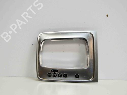 Used Gear lever Gear lever VW PASSAT B6 Variant (3C5) 2.0 TDI 16V (140 hp) 6483152 6483152