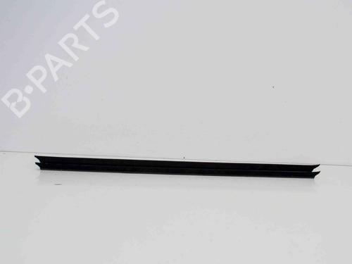 Dørlist Dørlist BMW 3 Touring (F31) 318 d (143 hp) 14690048 14690048