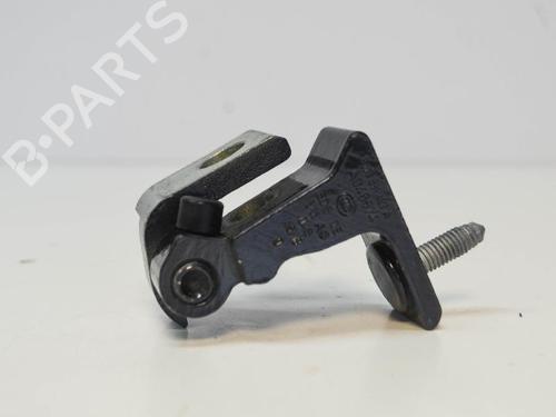 Zawias / Ogranicznik drzwi AUDI A4 B9 (8W2, 8WC) 2.0 TDI 8W0831403A