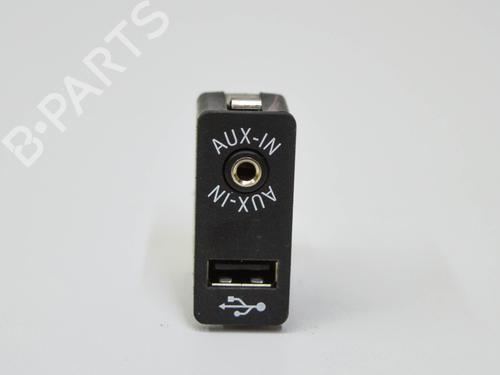 Used Electronic module BMW 5 (F10) 535 i (326 hp) 16020551