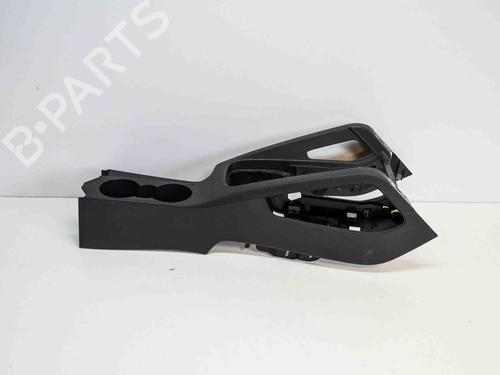 Used Middle console VW GOLF V Variant (1K5) 1.9 TDI (105 hp) 14688089