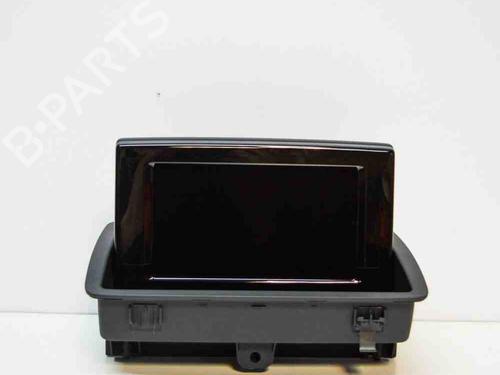 Used Display monitor AUDI Q3 (8UB, 8UG) 2.0 TDI (177 hp) 7915432