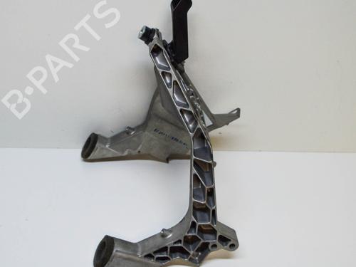 Support BMW 5 Gran Turismo (F07) 530 d | BP13465640C155 